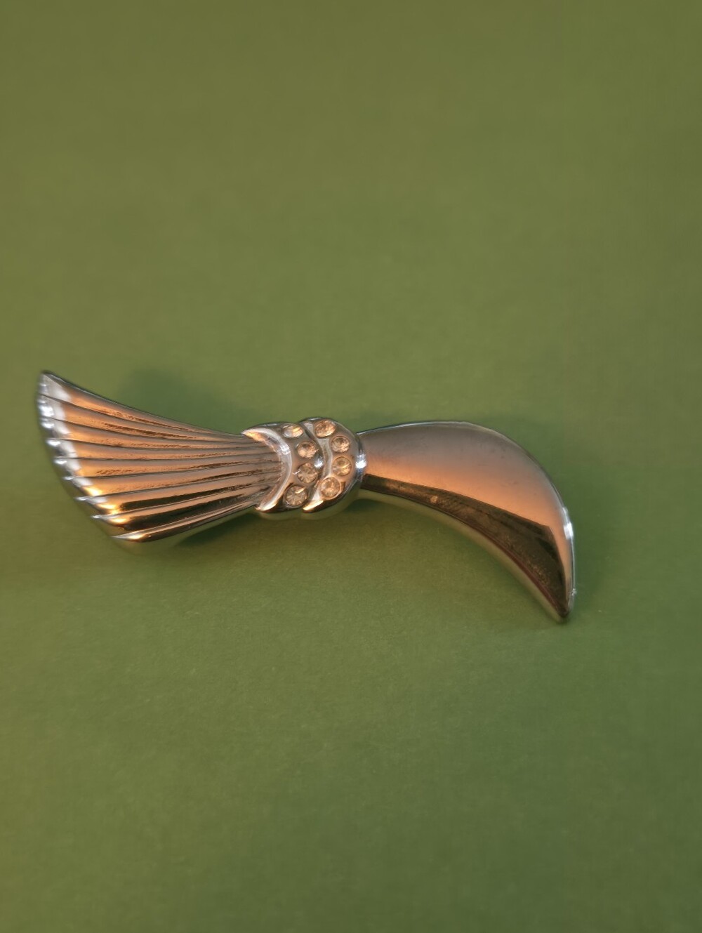 Bow Brooch Vintage Silver Tone Bow Tie With White Rhinestone's